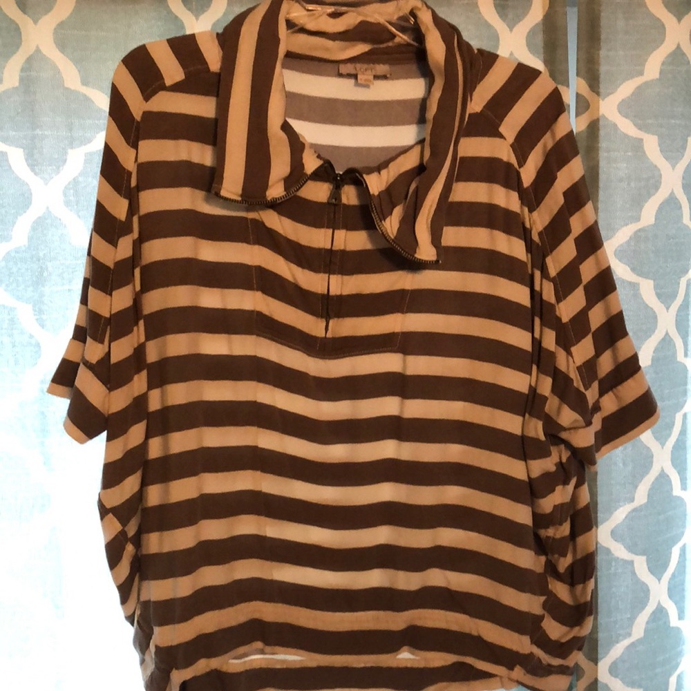 Short Sleeve Sweater
